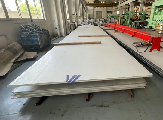 Hot Rolled 3mm 316L Stainless Steel Sheet With Smooth  Neat Surface